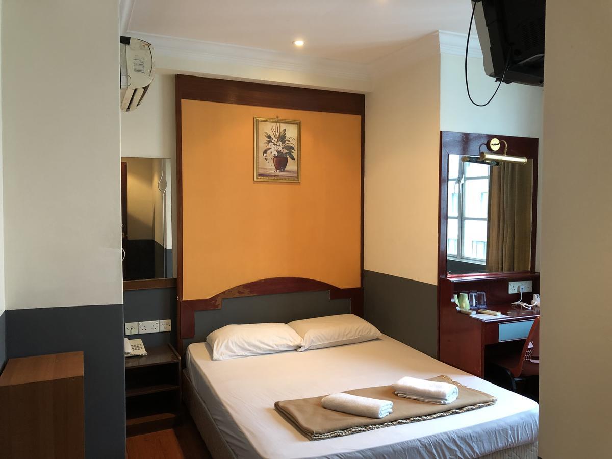 Happy Hotel Singapore Room photo